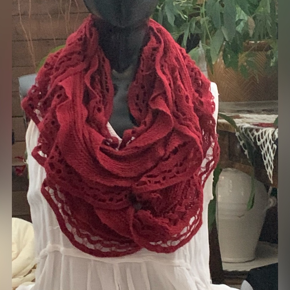 “THREAD UP” Maroon Eternity Scarf With Ruffles & Lace     NWOT